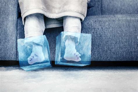 soğuk ayak terlemesi neden olur
